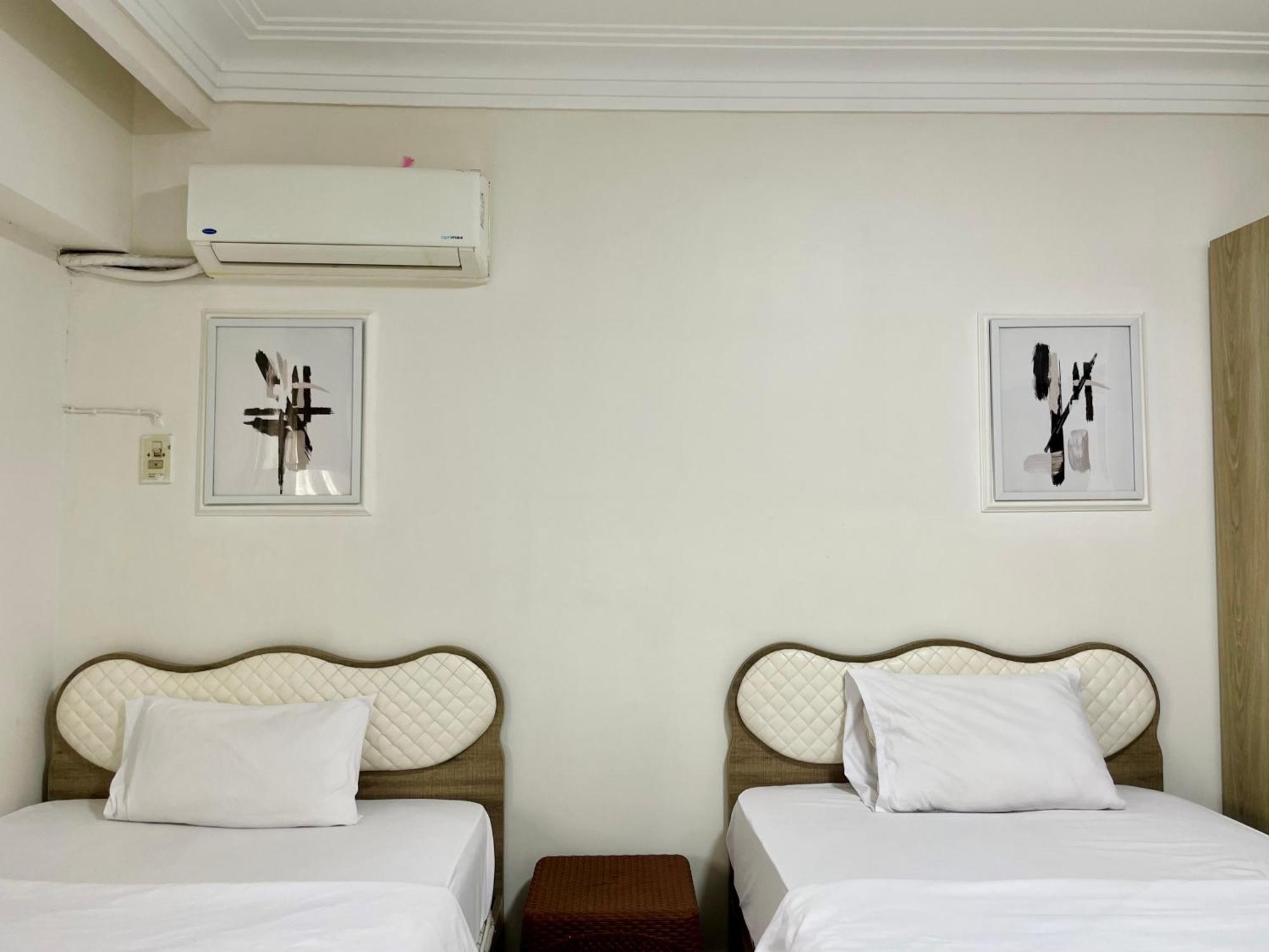 2 Bdrs Nile View Apartment Cairo
